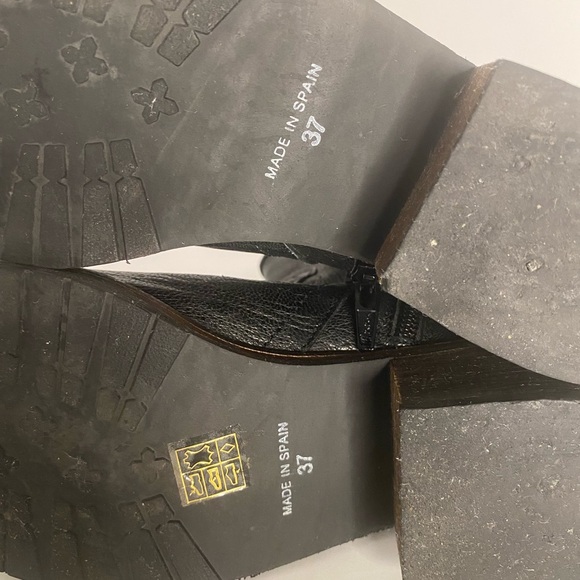 Free People “Lynden” Black Ankle Boot in size 37.  The look is a Western - Picture 11 of 11